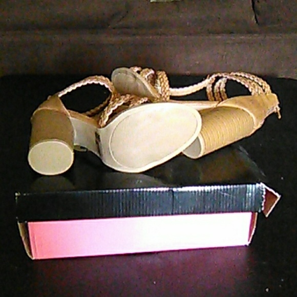 Charlotte Russe Tan Bondi Heels - Picture 2 of 2